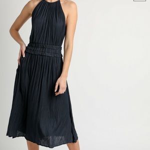 CURRENT AIR | Navy Pleated Midi Dress